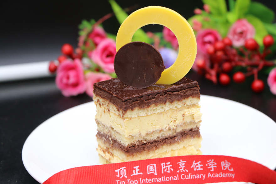 成都欧培拉培训