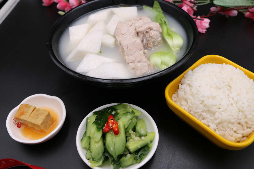 成都浓汤炖骨饭培训